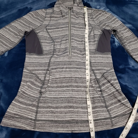 Lululemon Pace Setter Half Zip Size 6 - Picture 7 of 7